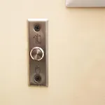 - Stylish & Convenient *
