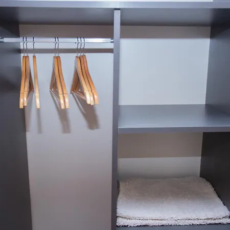 - Stylish & Convenient Appartamento