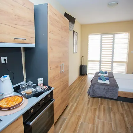 - Stylish & Convenient Veliko Tărnovo