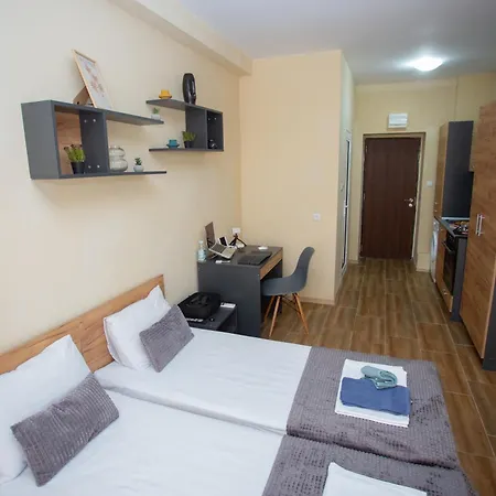 Apartament - Stylish & Convenient *