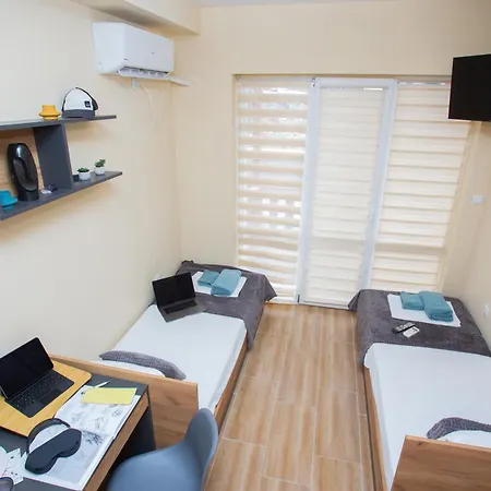 - Stylish & Convenient 公寓 大特尔诺沃