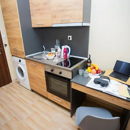 Apartament - Stylish & Convenient