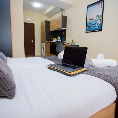 - Stylish & Convenient 公寓 大特尔诺沃