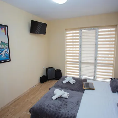 - Stylish & Convenient Veliko Tărnovo