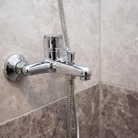 - Stylish & Convenient *