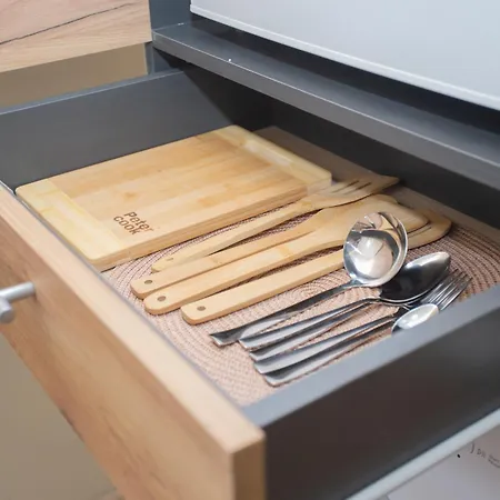 - Stylish & Convenient Veliko Tărnovo