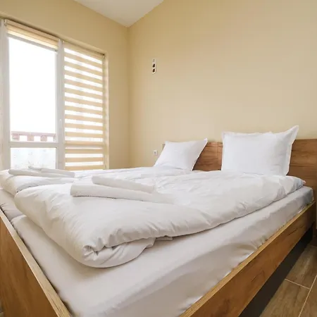 Trendy - Free Parking In Apartment *