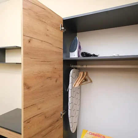 Apartament Trendy - Free Parking In