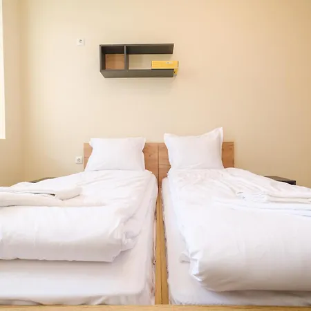 - Stylish & Convenient Велико Търново